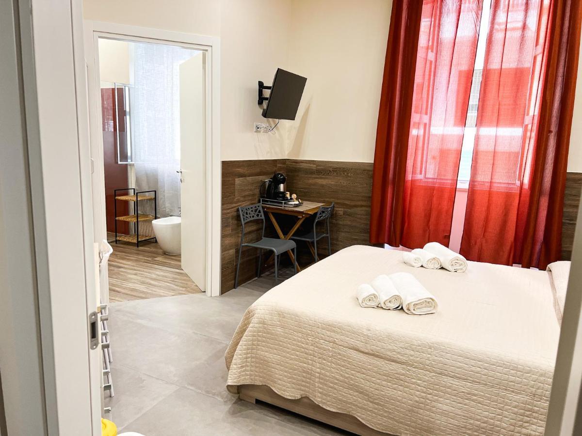 Al 115 Rooms 卡利亚里 外观 照片