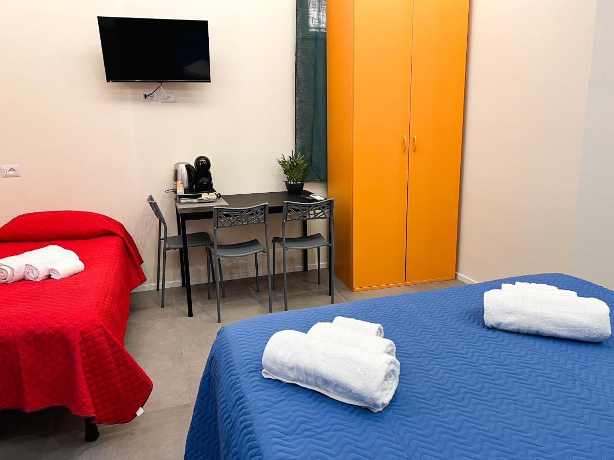 Al 115 Rooms 卡利亚里 外观 照片